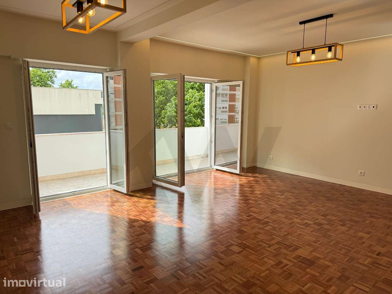 T3 totalmente renovado com garagem e arrecadação em São Domingos de Be - Grande imagem: 5/39