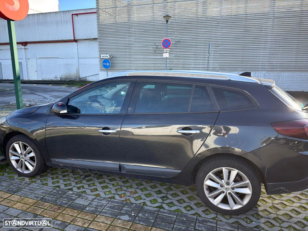 Renault Mégane Sport Tourer 1.5 dCi Dynamique - 1