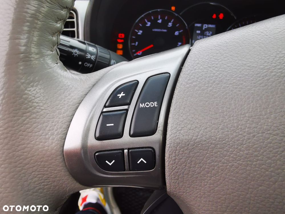 Subaru Forester 2.5 X Limited - 20