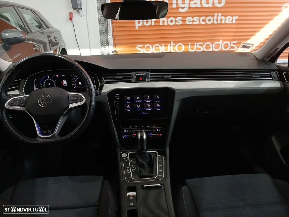 VW Passat Variant 1.4 TSI GTE Plug-in - 32