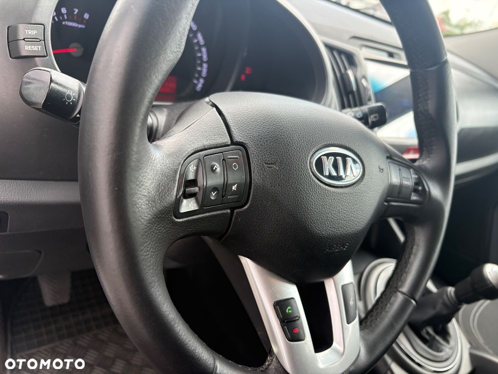 Kia Sportage 2.0 CVVT 2WD Vision - 16