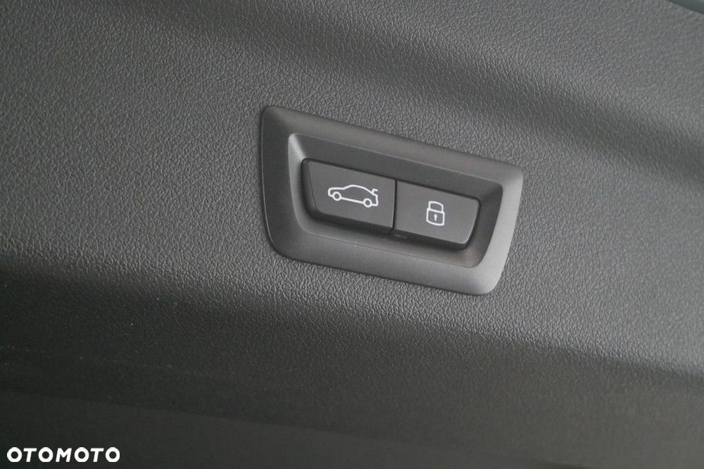 BMW X1 - 17
