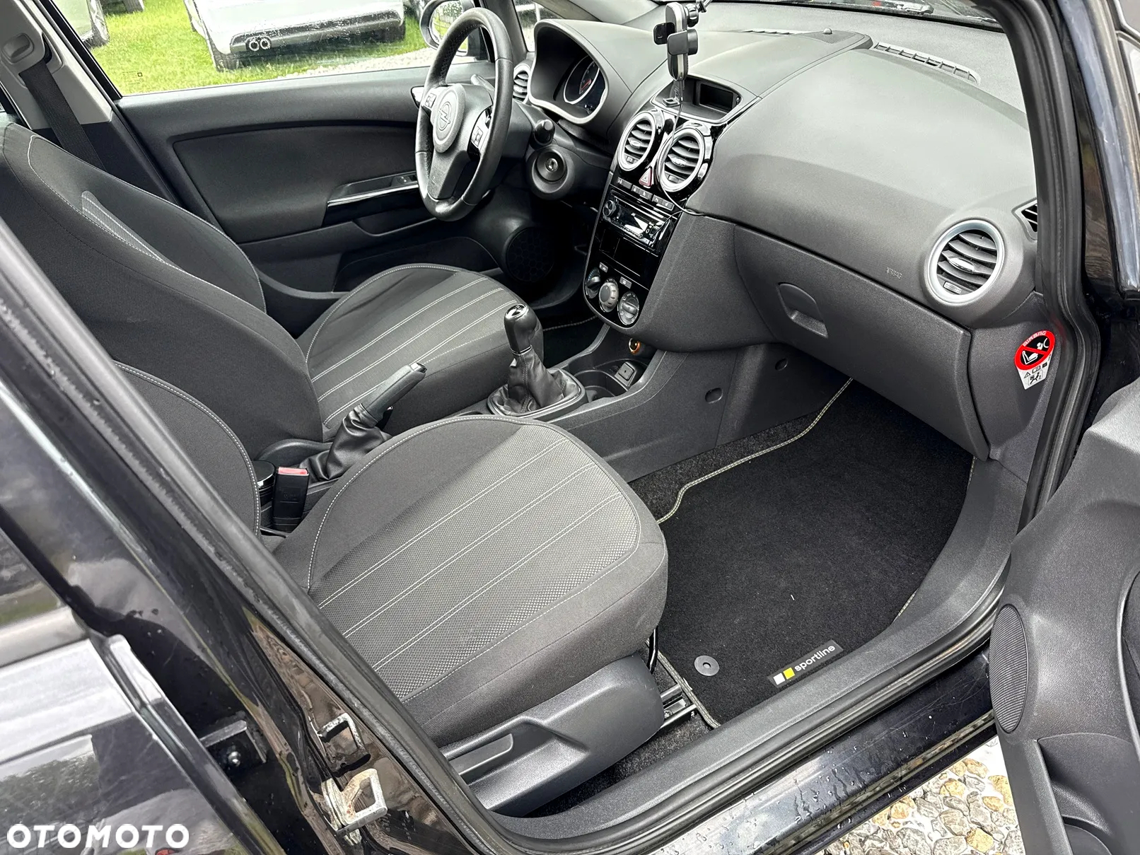 Opel Corsa 1.4 16V Sport - 6