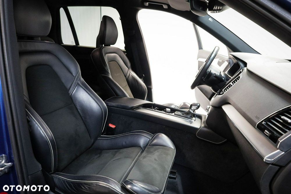 Volvo XC 90 - 28