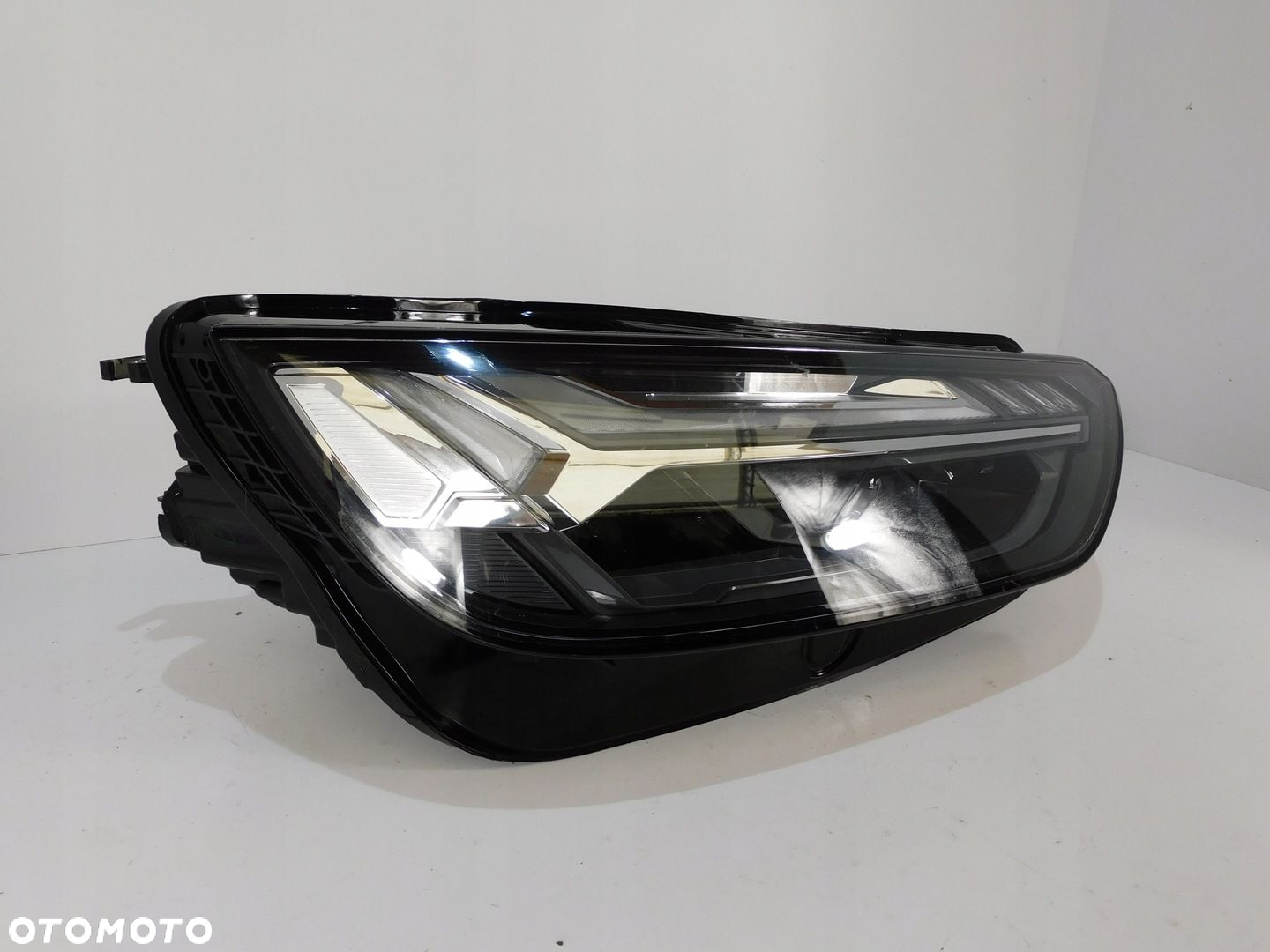AUDI Q5 80A LIFT LAMPA PRAWA MATRIX 80A941036E 80A941036F KOMPLETNA CAŁA - 4