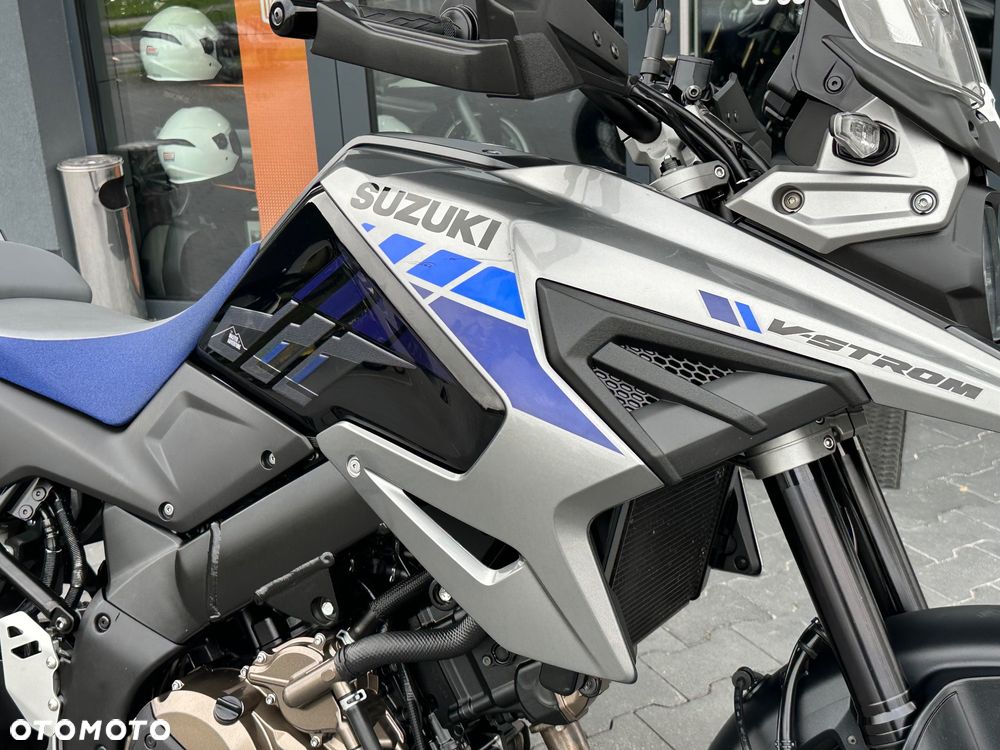 Suzuki V-STROM - 19