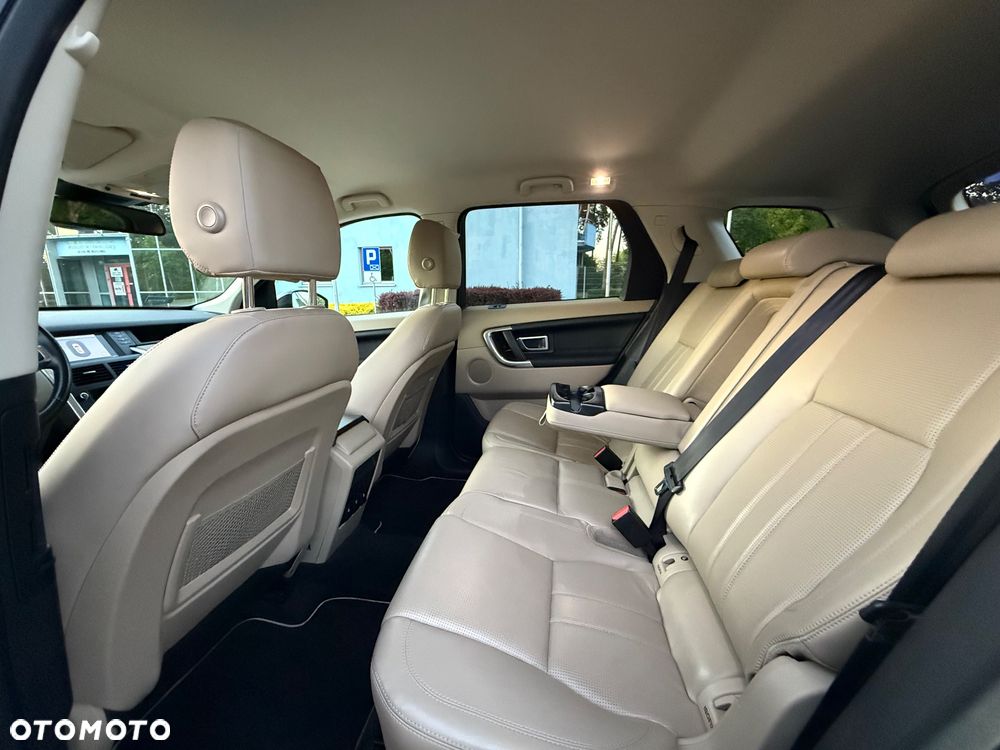 Land Rover Discovery Sport TD4 HSE - 4