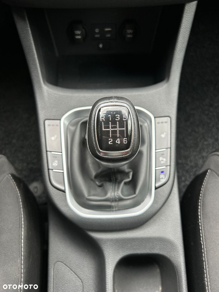 Hyundai i30 1.4 T-GDI Premiere Luxury - 12