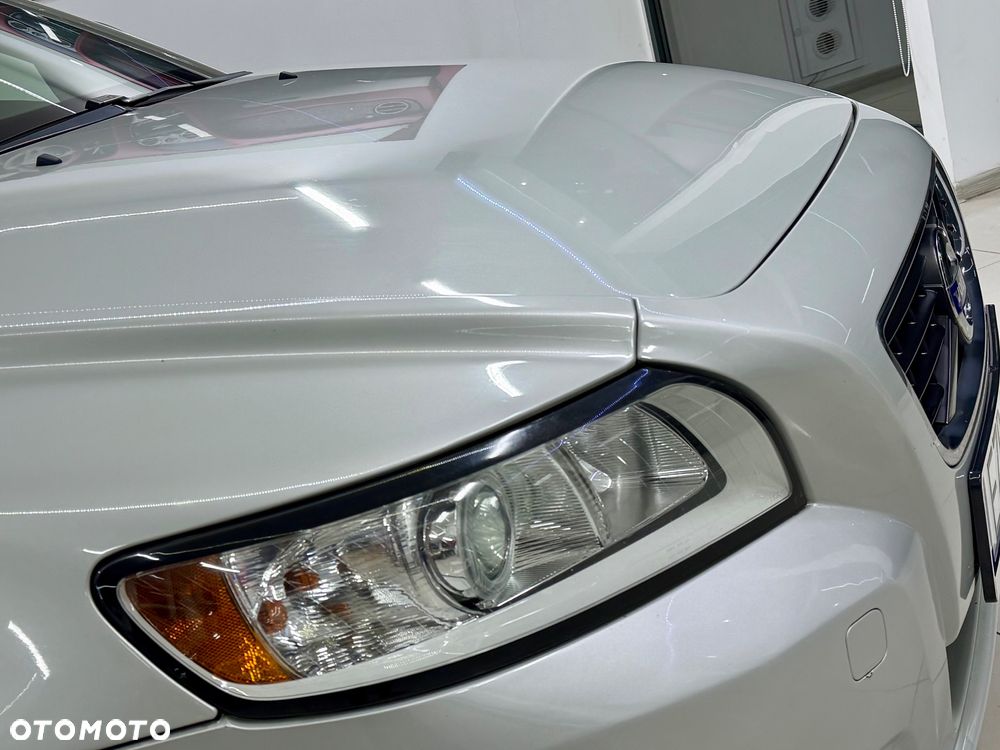 Volvo V50 DPF DRIVe Kinetic - 33