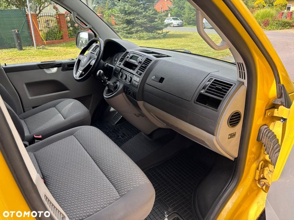 Volkswagen Transporter - 12