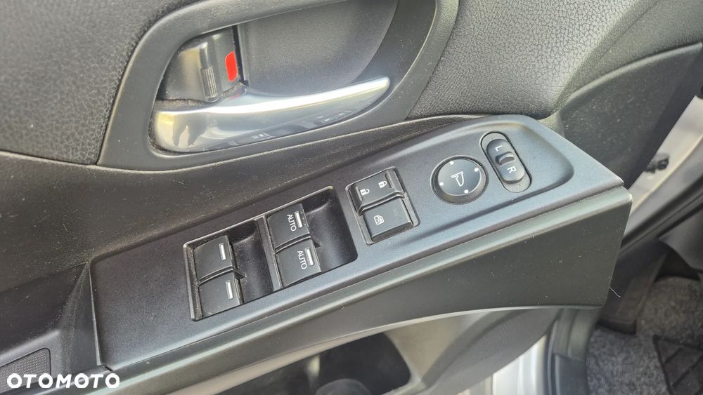 Honda Civic 1.4 i-VTEC Elegance - 17