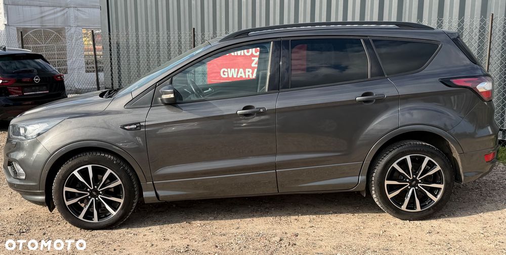 Ford Kuga 1.5 EcoBoost 2x4 ST-Line - 4