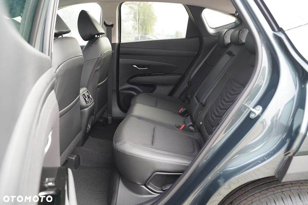 Hyundai Tucson - 8