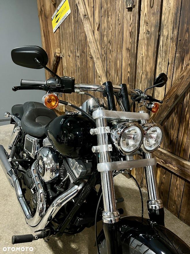Harley-Davidson Dyna Fat Bob - 2