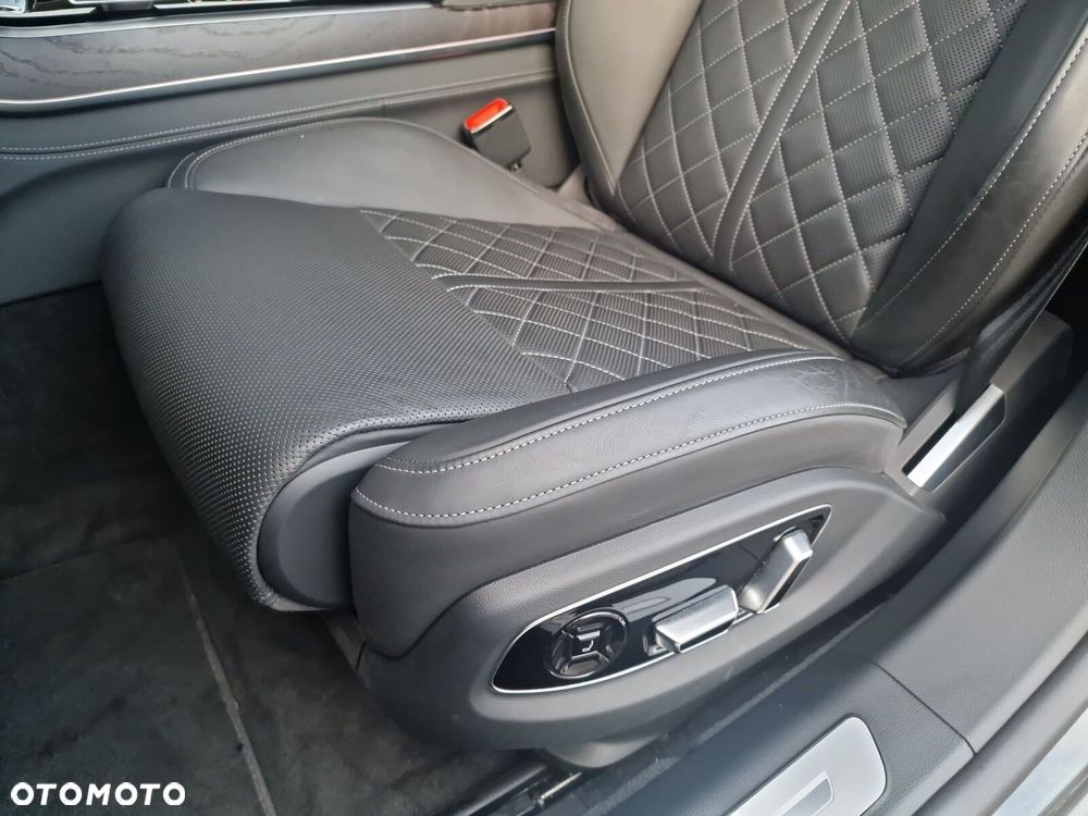 Audi A8 - 13