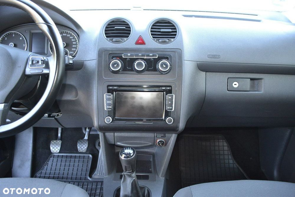 Volkswagen Caddy - 27