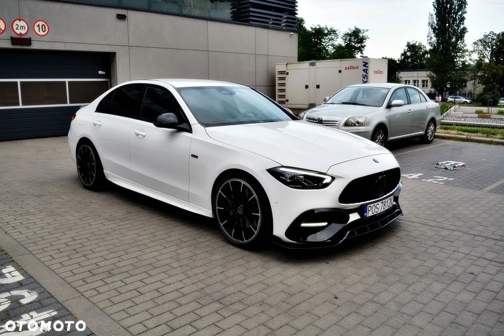 Mercedes-Benz Klasa C 300 d 9G-TRONIC - 11