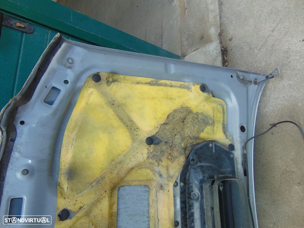 Subaru forester capot - 9