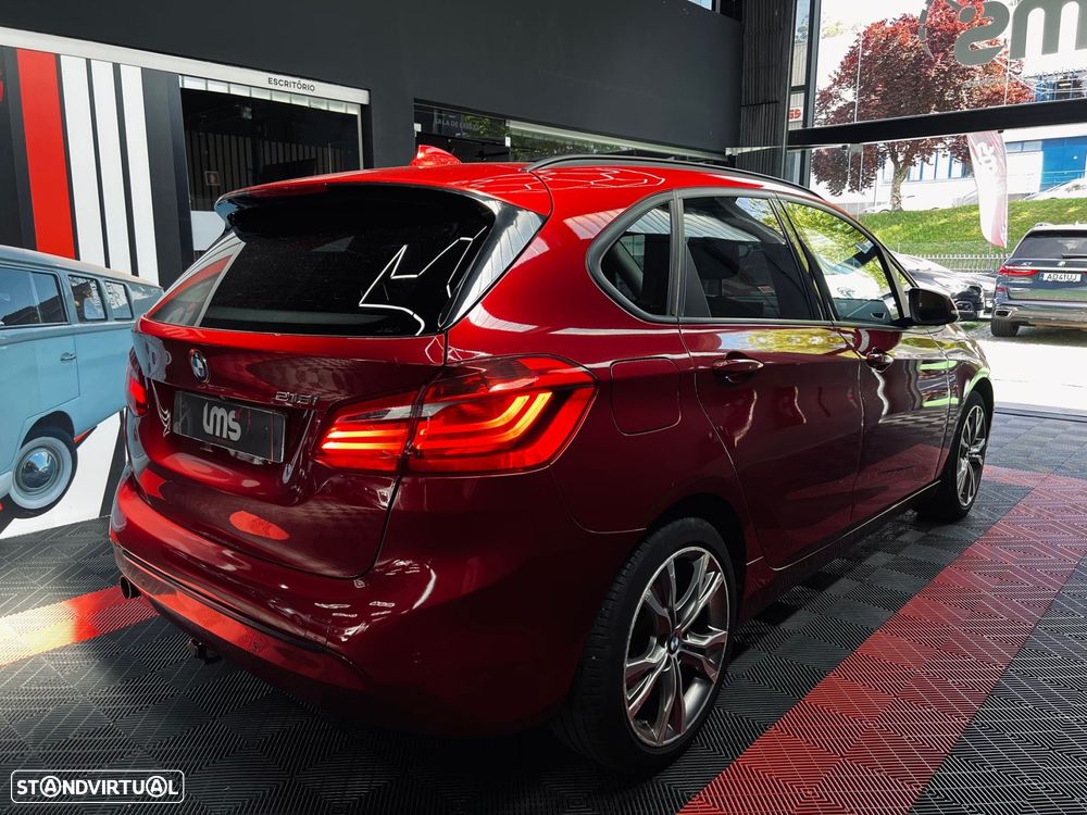 BMW 218 Active Tourer i Line Sport - 6