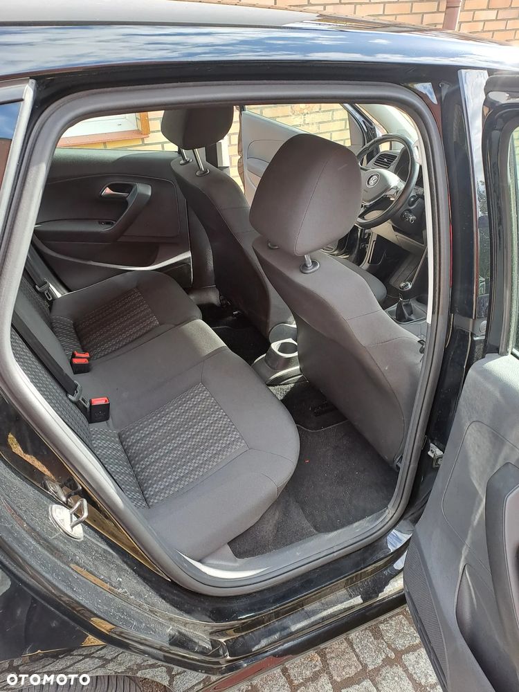 Volkswagen Polo - 8