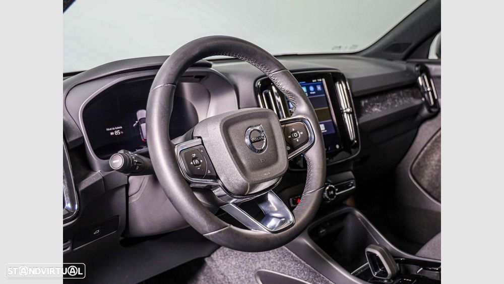 Volvo XC 40 Recharge Extended Range Plus - 16