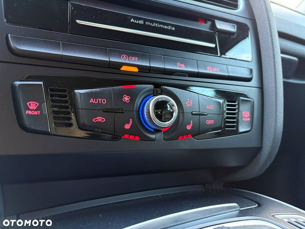 Audi A4 Limousine - 21