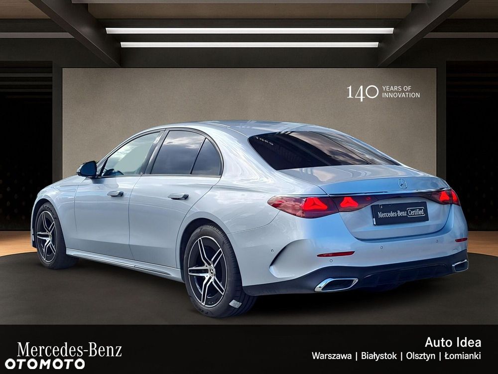 Mercedes-Benz Klasa E 220 d mHEV 4-Matic AMG 9G-Tronic - 4