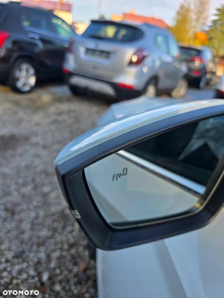 Skoda Superb 2.0 TDI DSG Ambition - 14