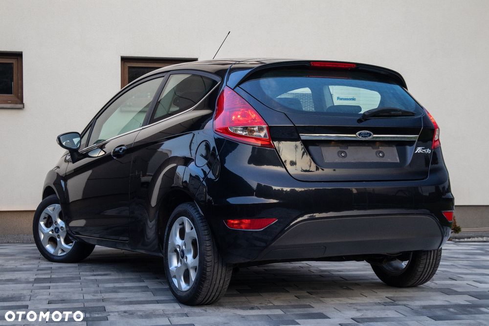 Ford Fiesta 1.25 SYNC Edition - 4