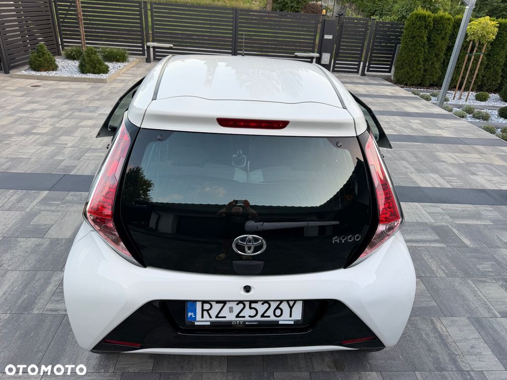 Toyota Aygo - 10