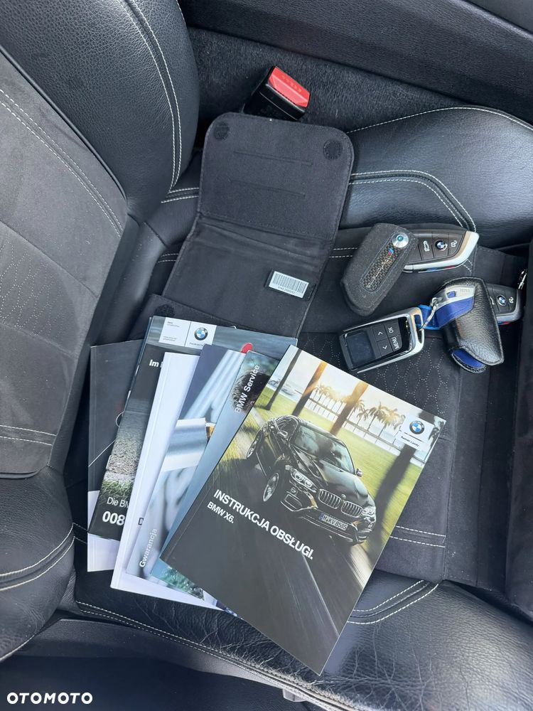 BMW X6 - 21