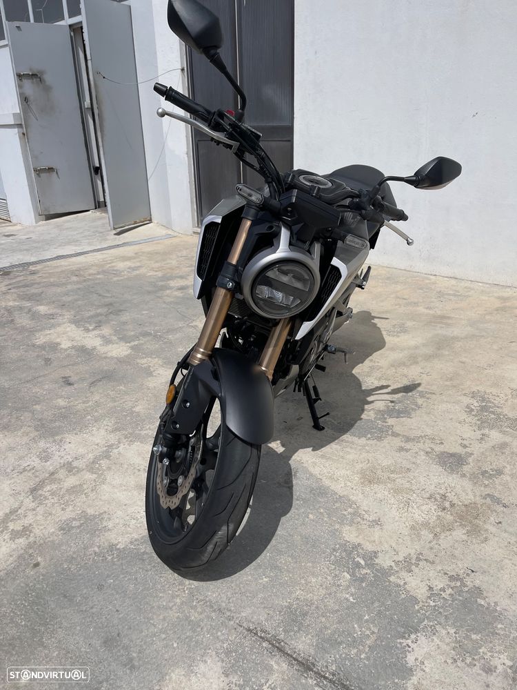 Honda CB CB125R - 3