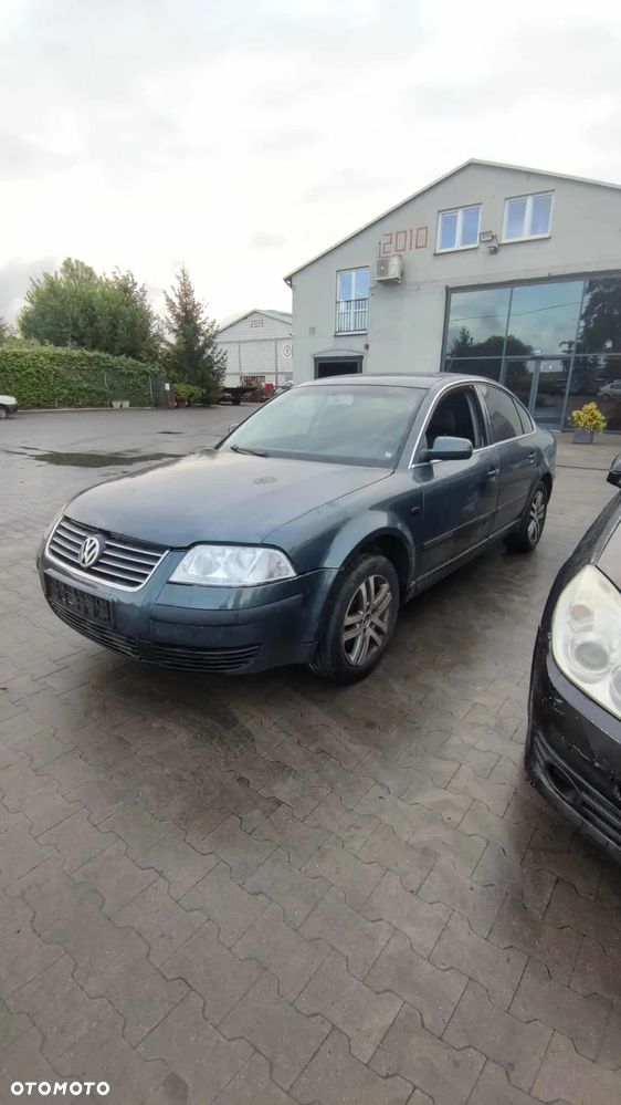 NA CZĘŚCI   VW PASSAT B5 2003 2.0 B 115 KM AZM