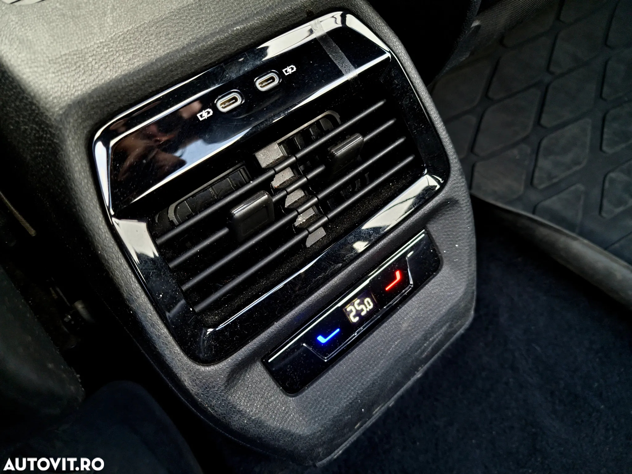 Volkswagen ID.4 77 kWh GTX - 27