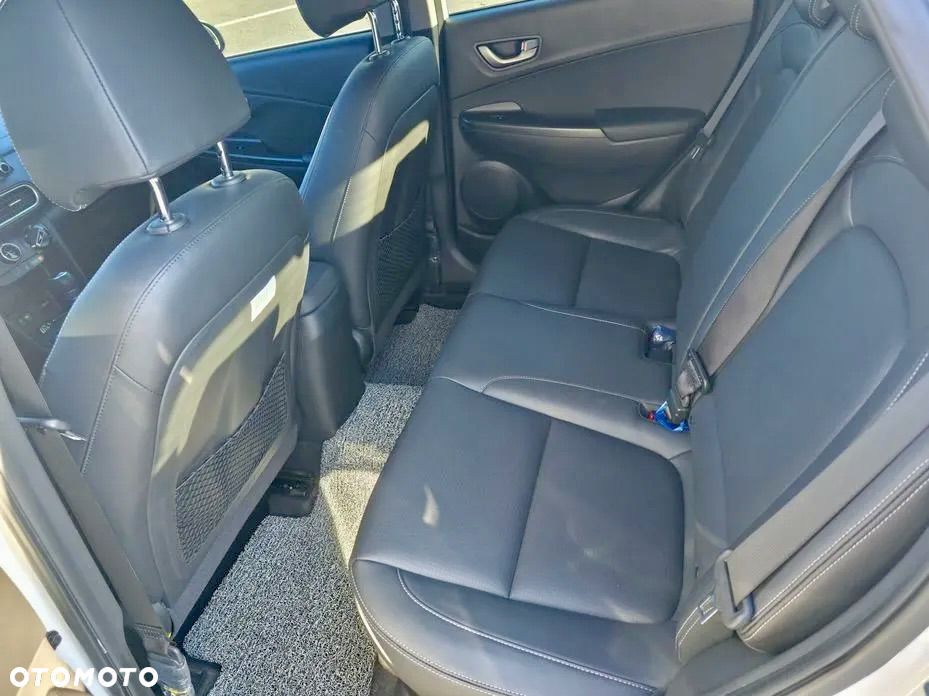 Hyundai Kona - 20