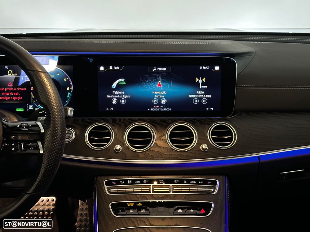 Mercedes-Benz E 300 de 9G-TRONIC AMG Line - 21