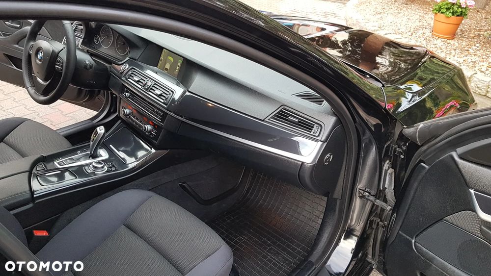 BMW Seria 5 520d Modern Line - 27