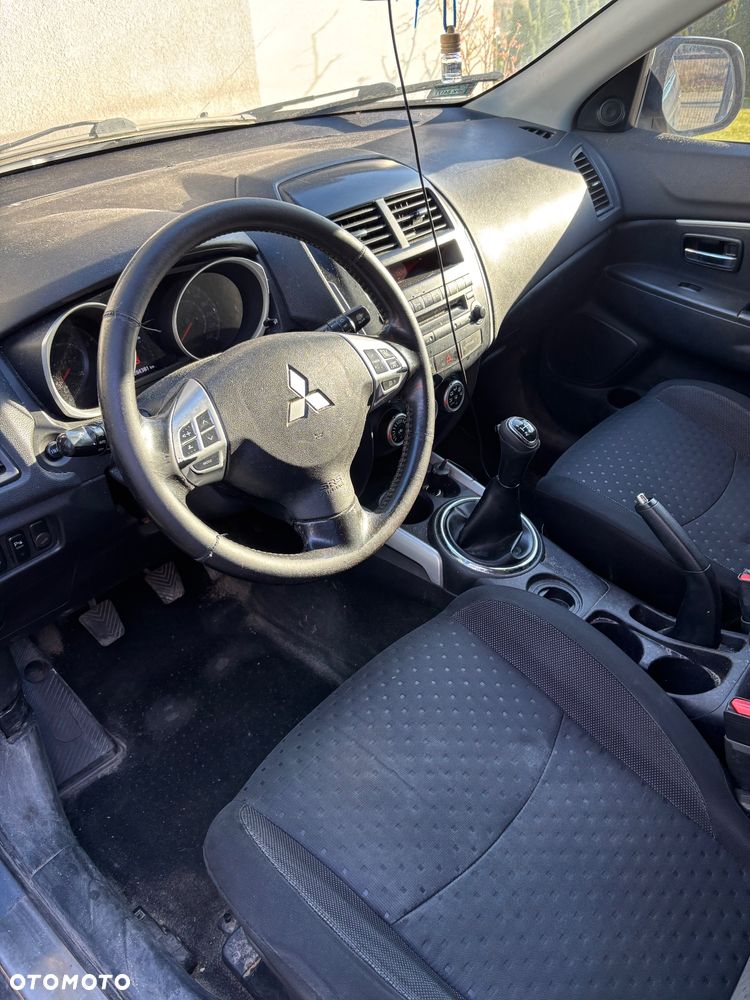 Mitsubishi ASX 1.6 ARCTIC - 11