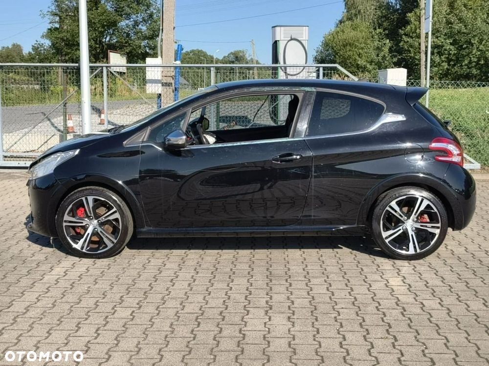 Peugeot 208 - 4