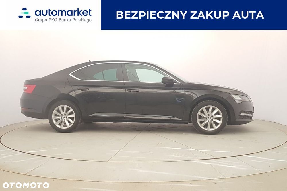 Skoda Superb 2.0 TDI SCR Ambition DSG - 8