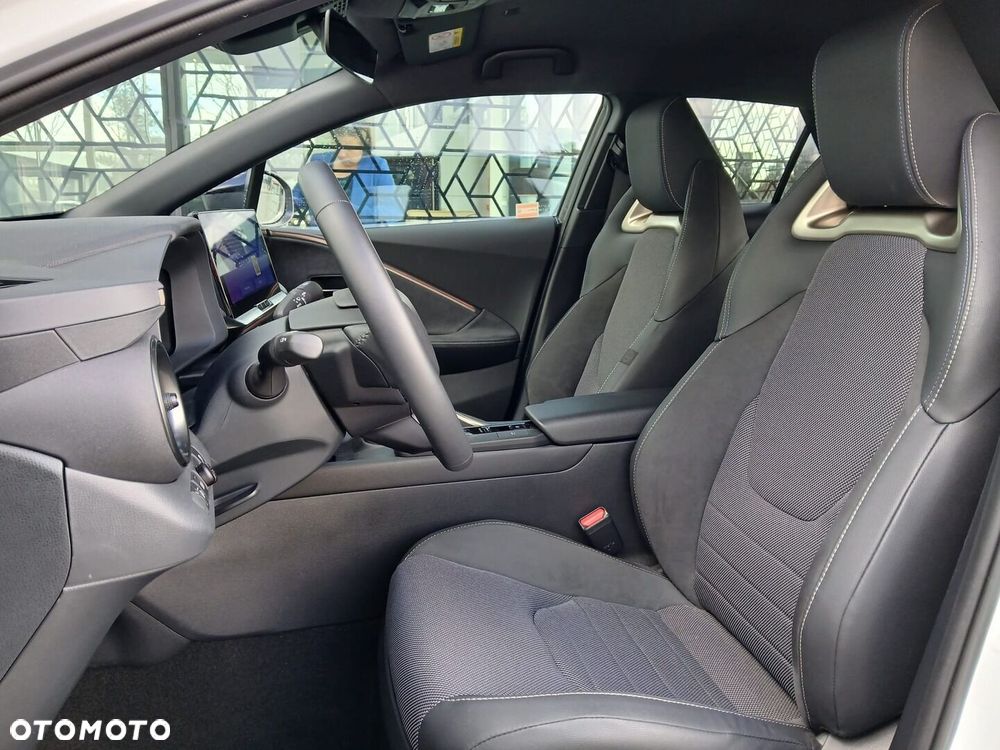 Toyota C-HR 1.8 Hybrid Executive - 6