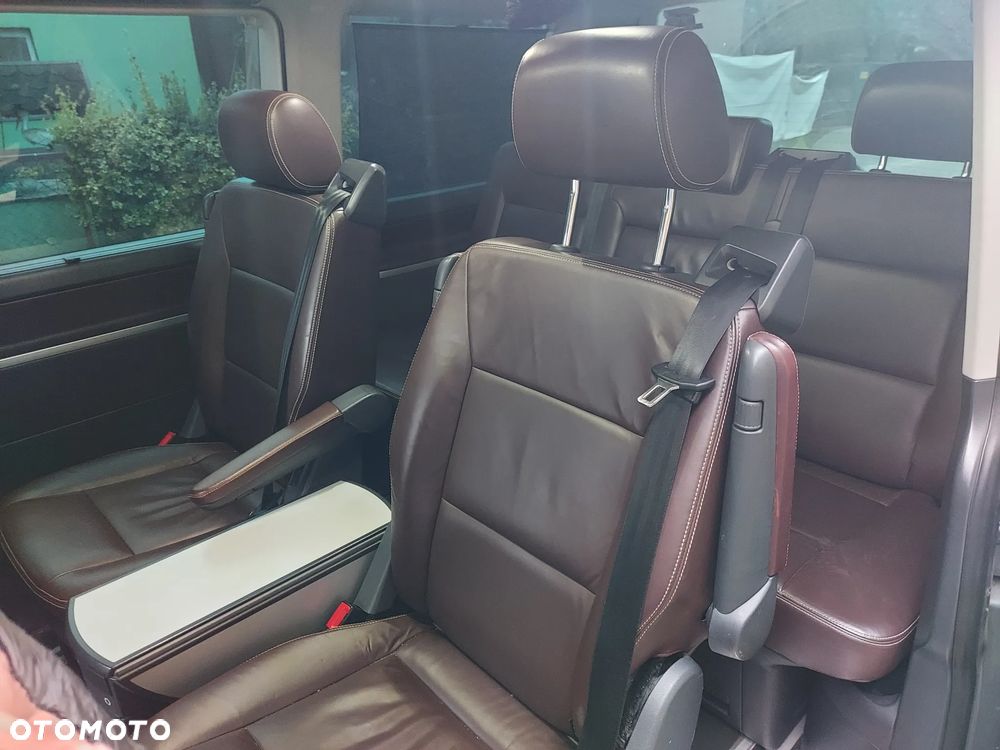 Volkswagen Multivan - 8