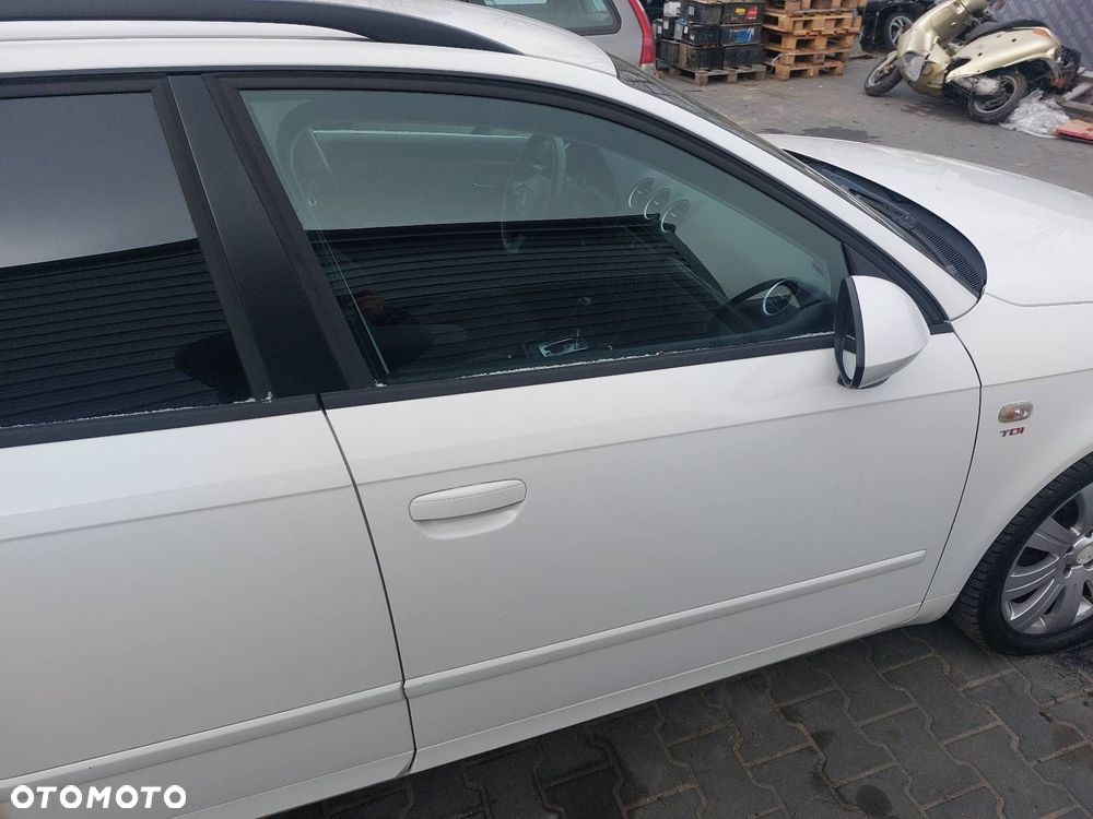 DRZWI KOMPLETNE PRAWY PRZÓD SEAT EXEO I FL LB9A - 1