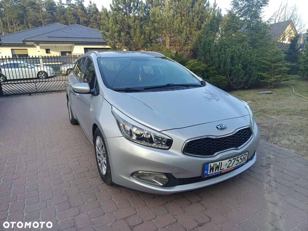 Kia Ceed 1.6 CRDi M - 12