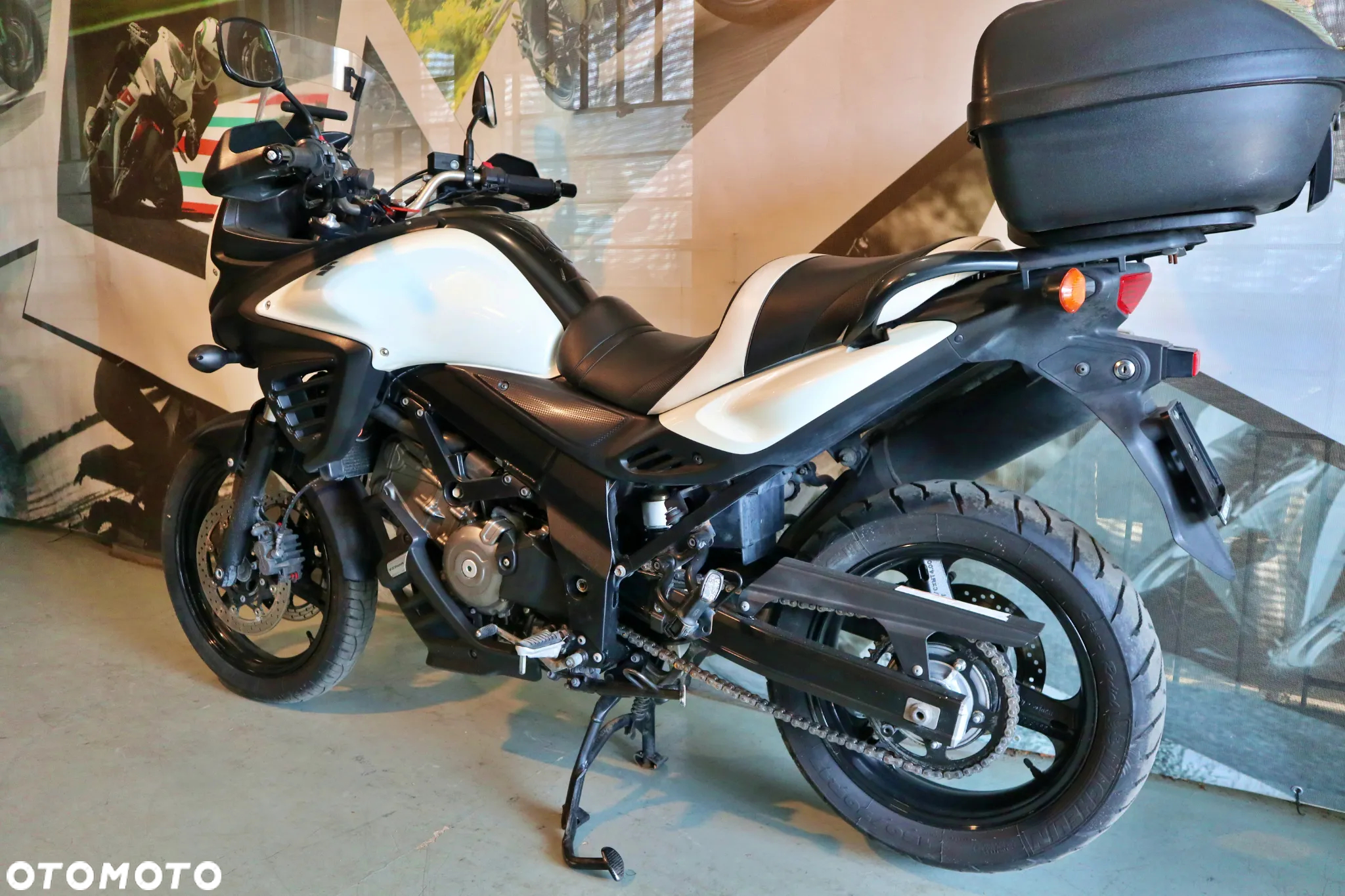 Suzuki V-STROM - 5