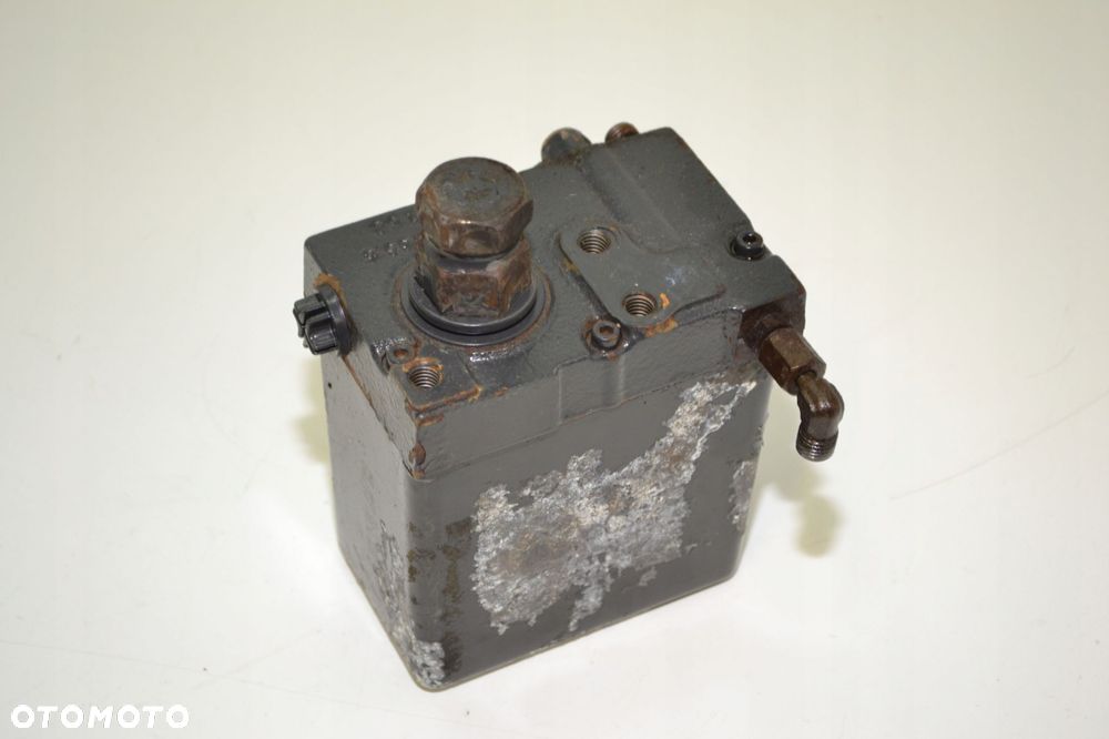 ACTROS MP4 POMPA POMPKA PODNOSZENIA KABINY OEM A9605530001 - 1