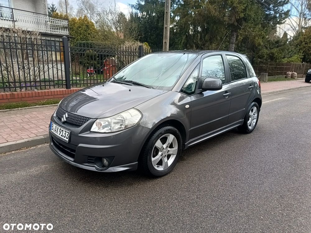 Suzuki SX4 - 1