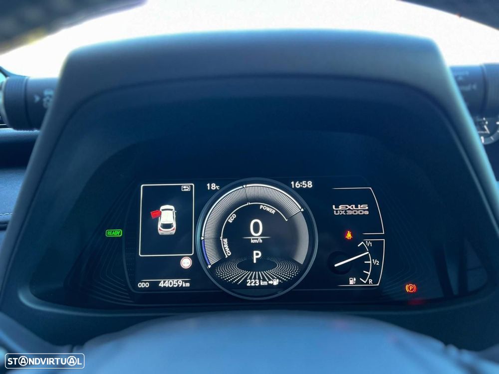 Lexus UX 300e Luxury - 10