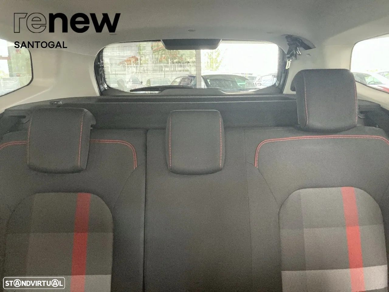 Dacia Duster 1.3 TCe SL Adventure - 14