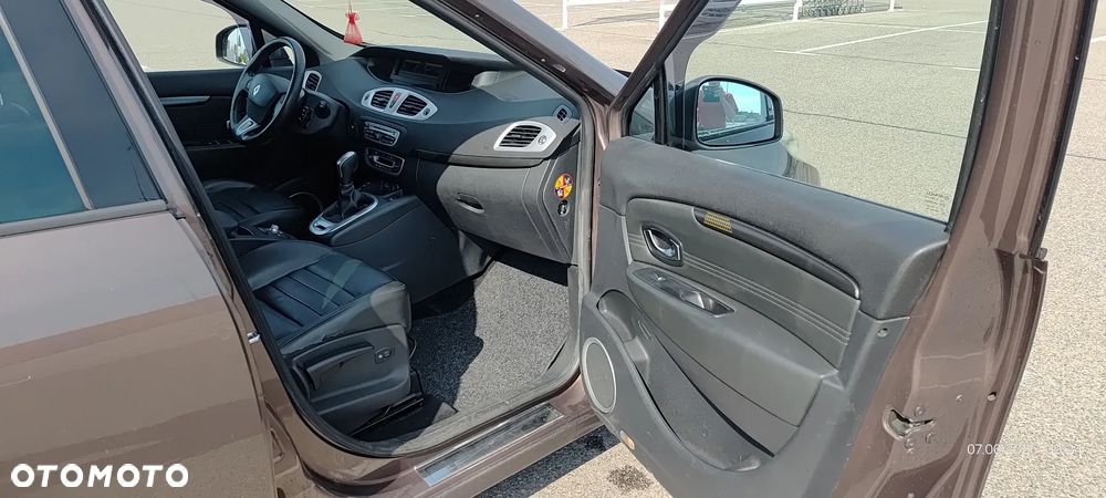 Renault Scenic 2.0 16V Privilege CVT - 16
